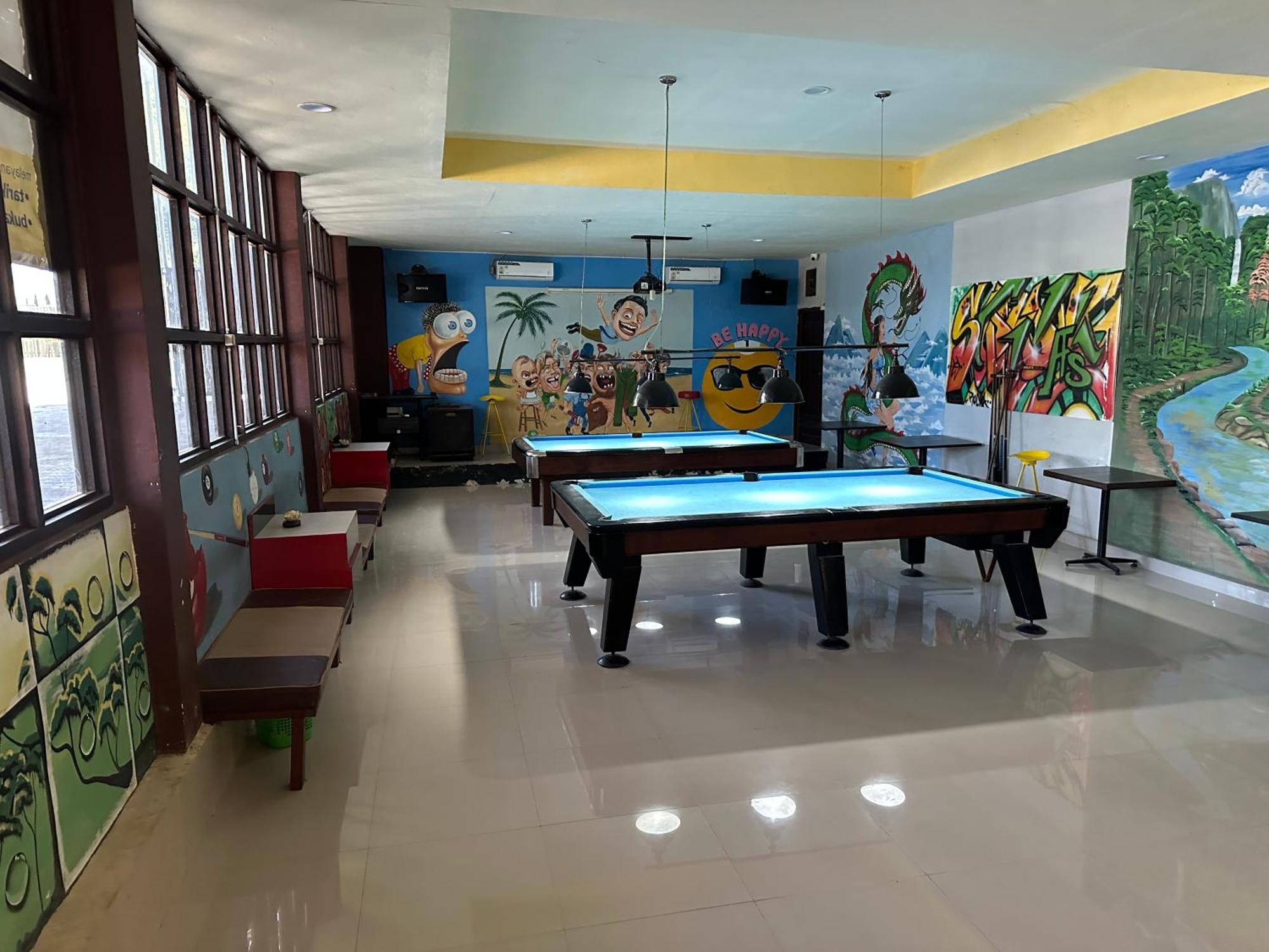 Mooi Park Hotel Sorong Ngoại thất bức ảnh